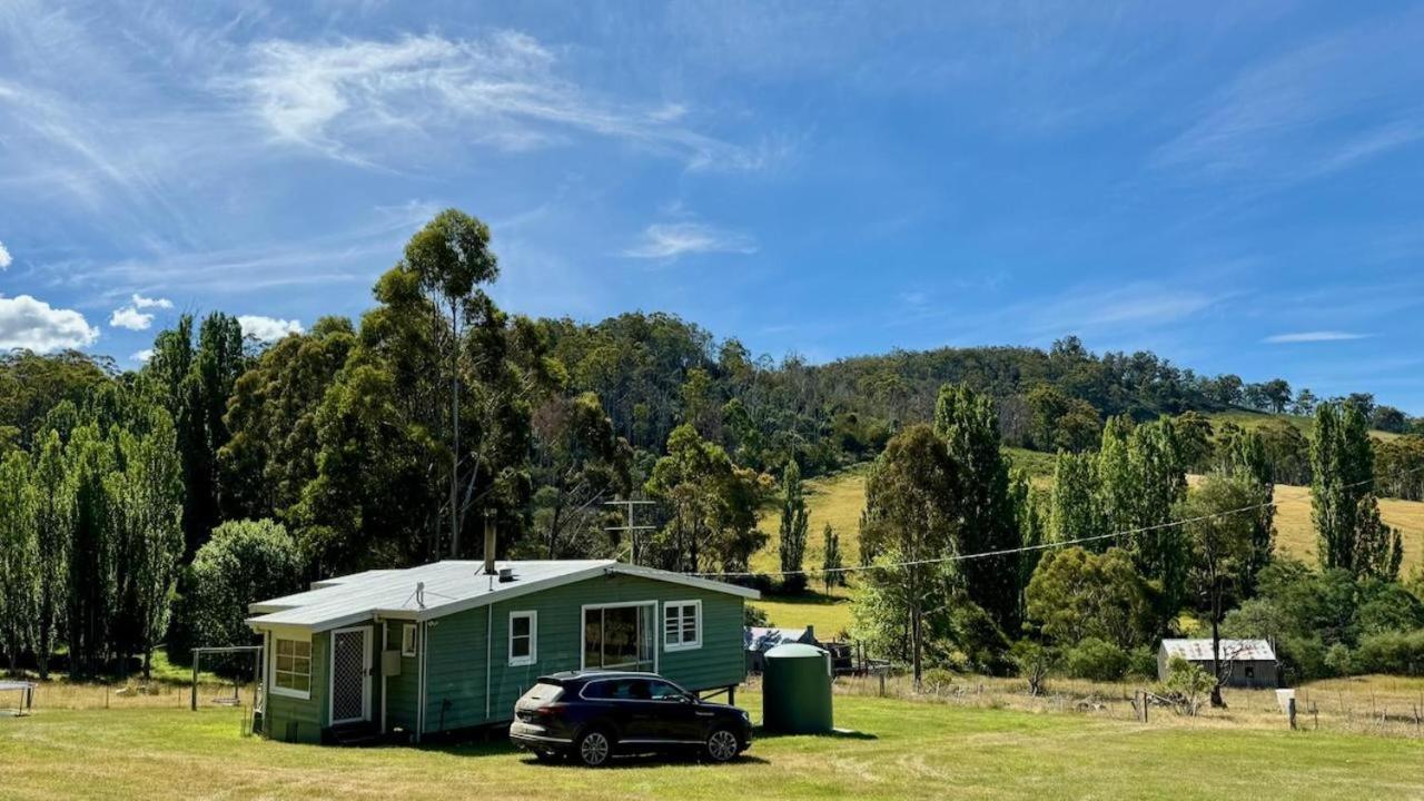 Hamlet Downs Country Accommodation Fentonbury Extérieur photo